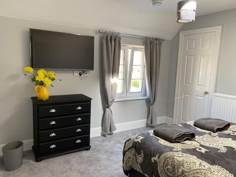 The Terrace - Annexe With Views Apartment Bathford Bagian luar foto